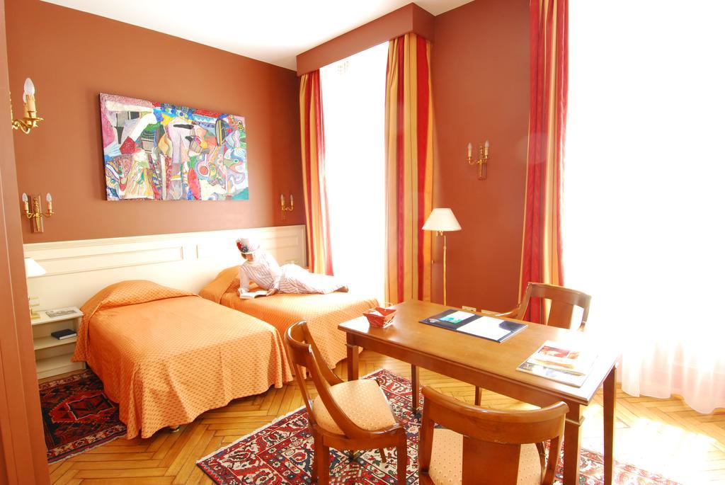 Ermitage Bouquet Hotel Rouen Kültér fotó