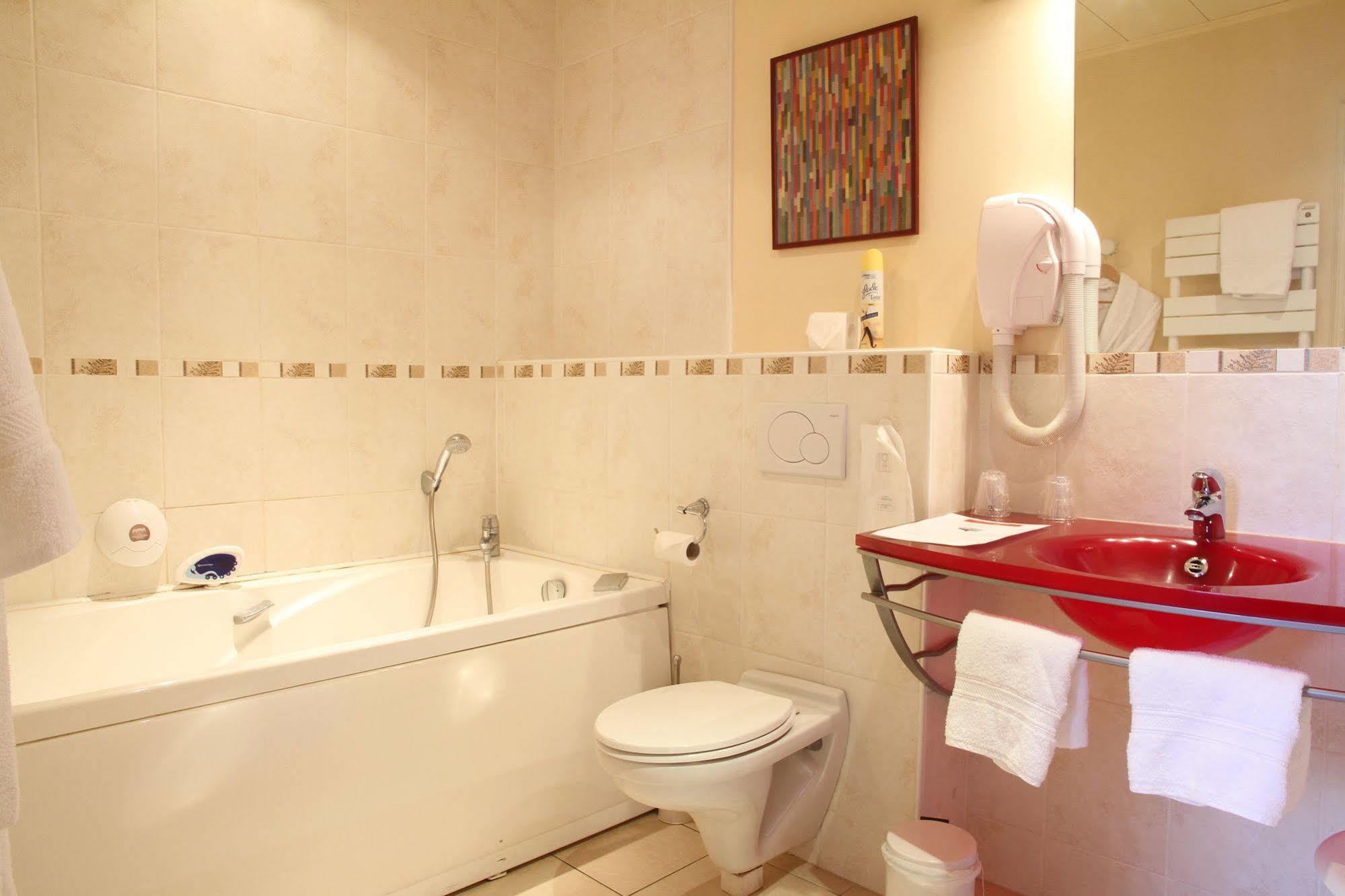 Ermitage Bouquet Hotel Rouen Kültér fotó