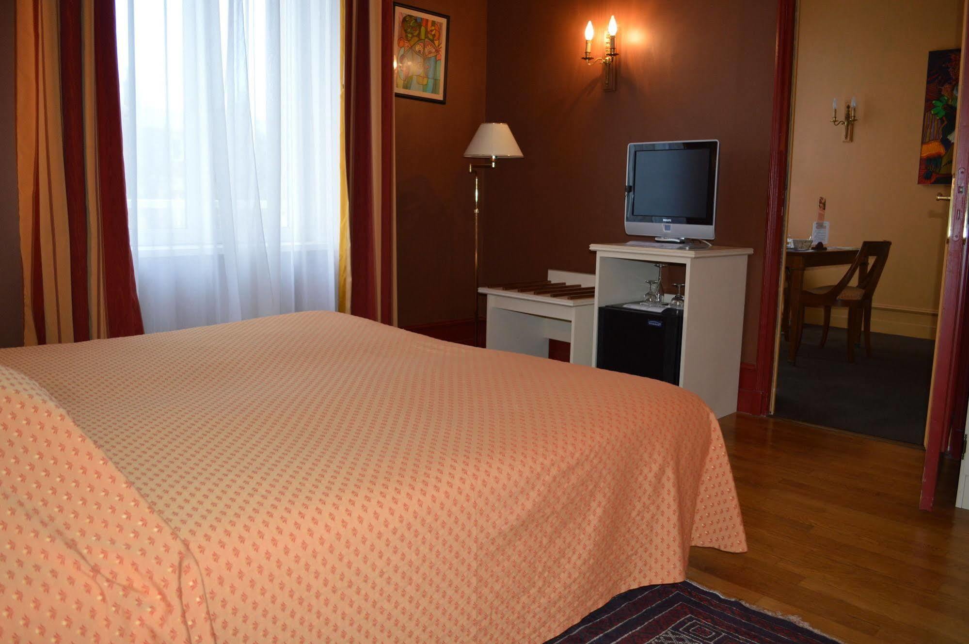 Ermitage Bouquet Hotel Rouen Kültér fotó