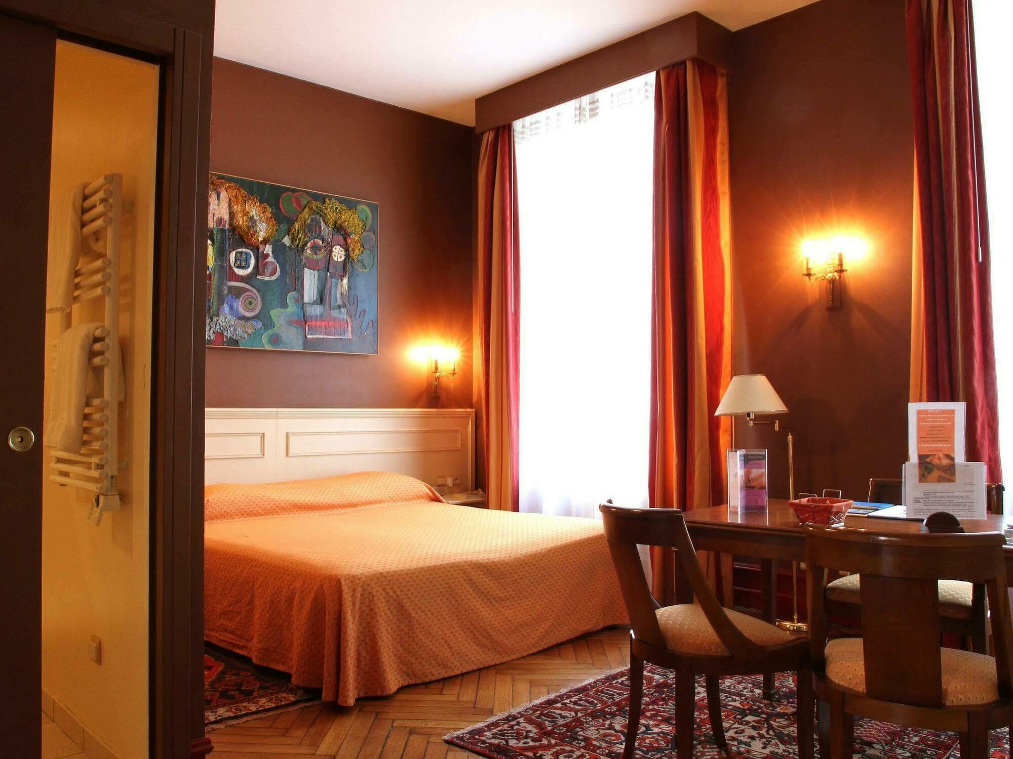 Ermitage Bouquet Hotel Rouen Kültér fotó